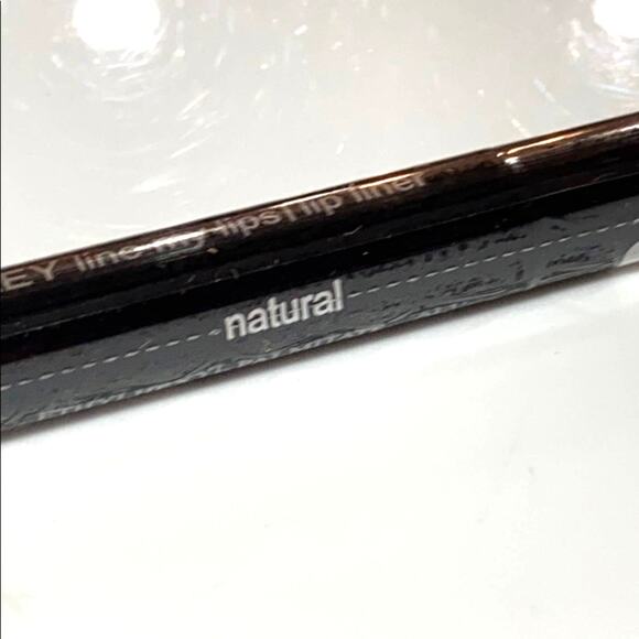 Mary-Kate And Ashley LIP LINER Natural Line My Lips Lip Color Stick Beauty NEW - Picture 4 of 5
